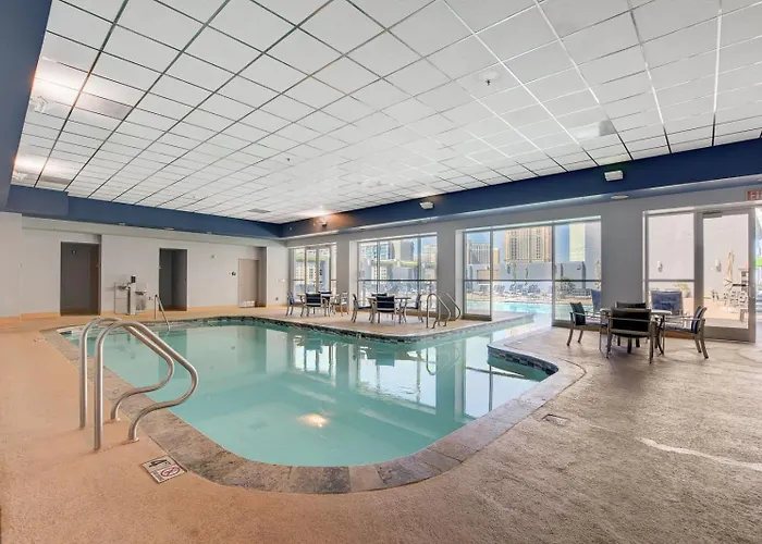Royal Oasis Suite At Platinum Hotel-Strip Views Las Vegas